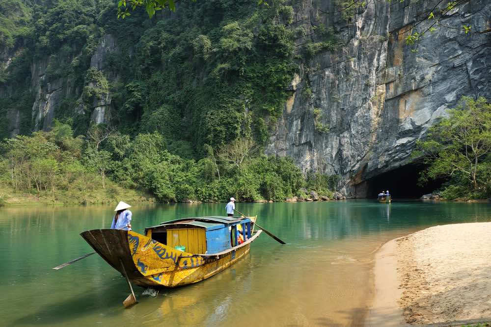 Động phong nha